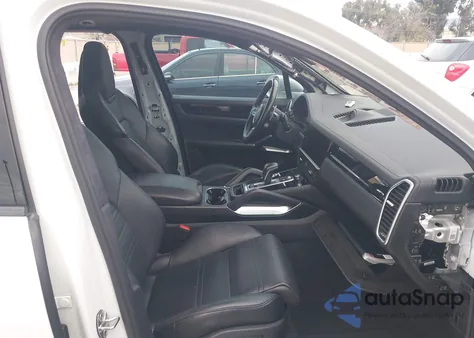 2019 Porsche Cayenne Turbo z USA, uszkodzony, nr VIN WP1AF2AY9KDA80055